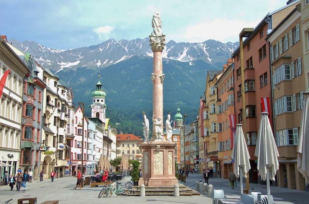 Ferienwohnung-Apartment Monika In Innsbruck-Igls Exteriör bild