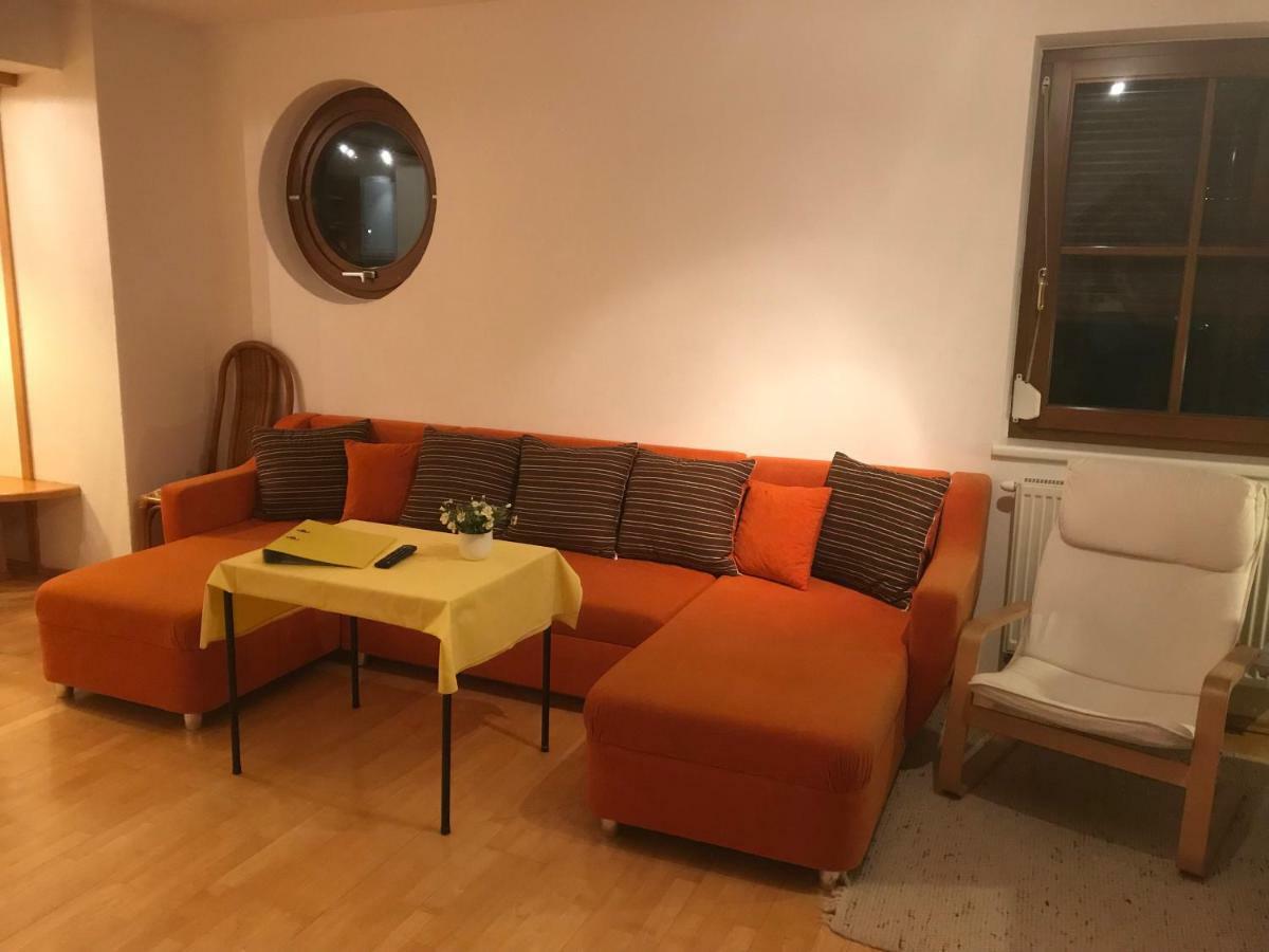 Ferienwohnung-Apartment Monika In Innsbruck-Igls Exteriör bild