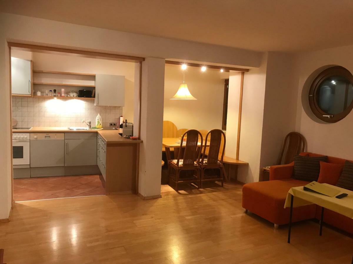 Ferienwohnung-Apartment Monika In Innsbruck-Igls Exteriör bild